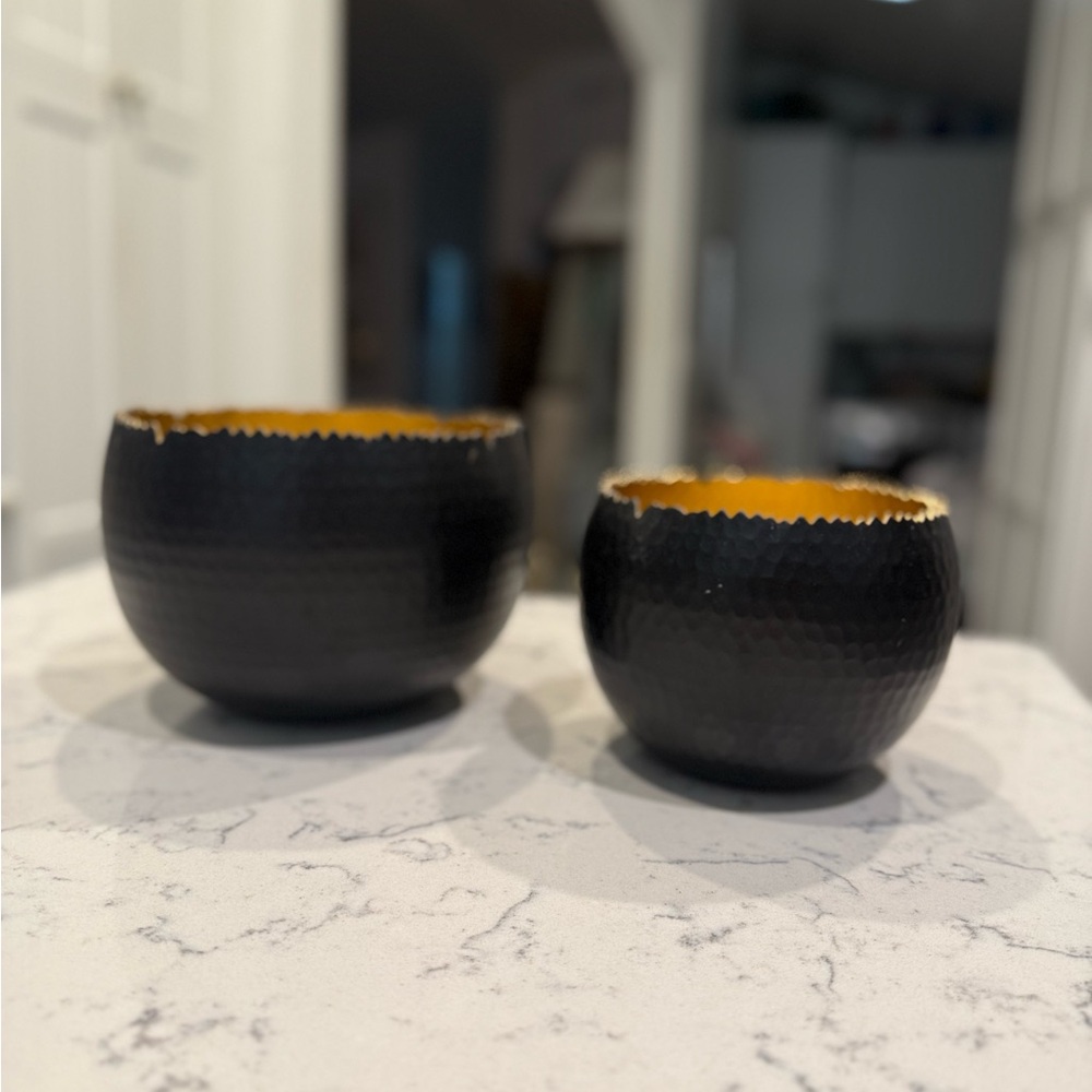 Black and Gold Metal Textured Bowls